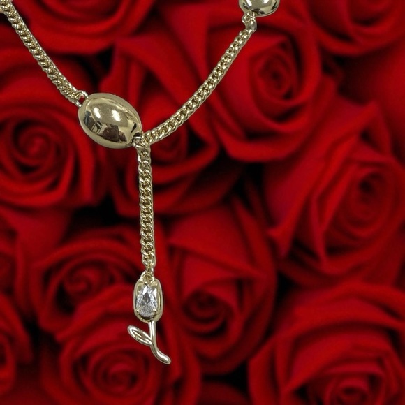 14k Gold Electroplated Necklace with Beads and a Tulip Flower Charm - Picture 4 of 4